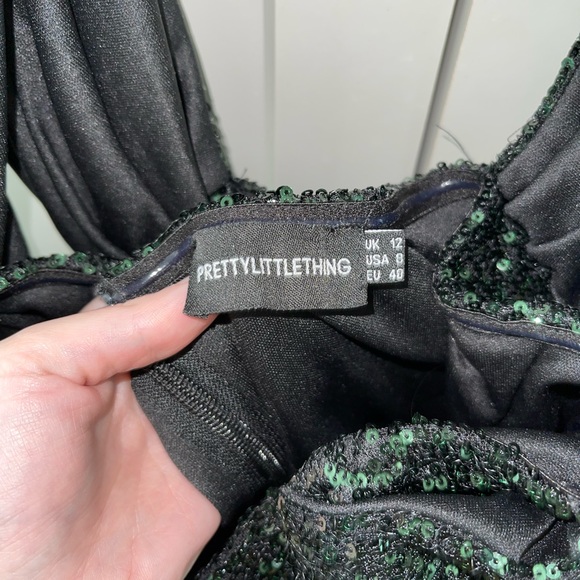 PrettyLittleThing Dress *HOST PICK* - Picture 4 of 4